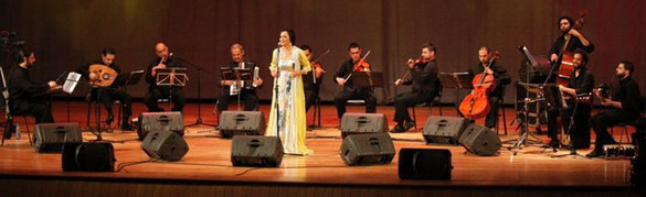 الفنانة المغربية كريمة الصقلي في الأونيسكو : الحنيـــن ممزوجـــاً بالأصالـــة الفنانة المغربية كريمة الصقلي في الأونيسكو : الحنيـــن ممزوجـــاً بالأصالـــة